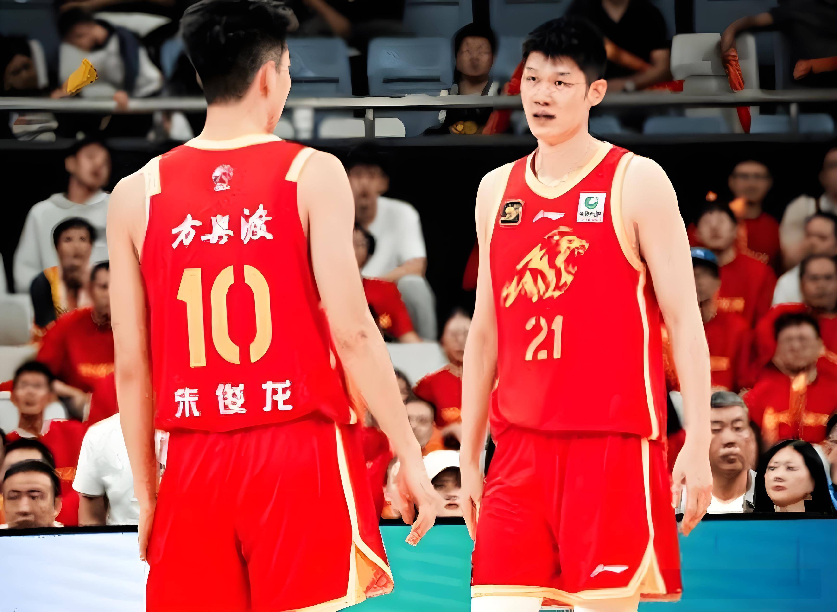 广东男篮主场大胜福建队