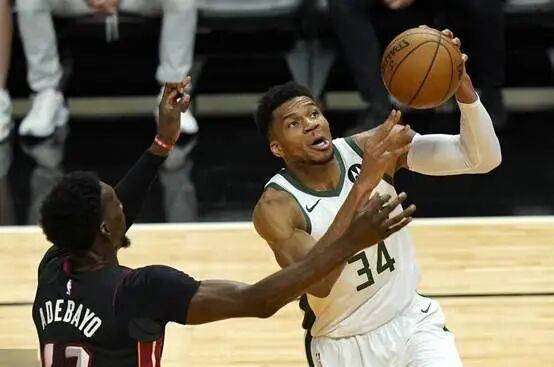 雄鹿主场大胜热火,取得系列赛领先的简单介绍 雄鹿主场大胜热火,取得系列赛领先的简单介绍