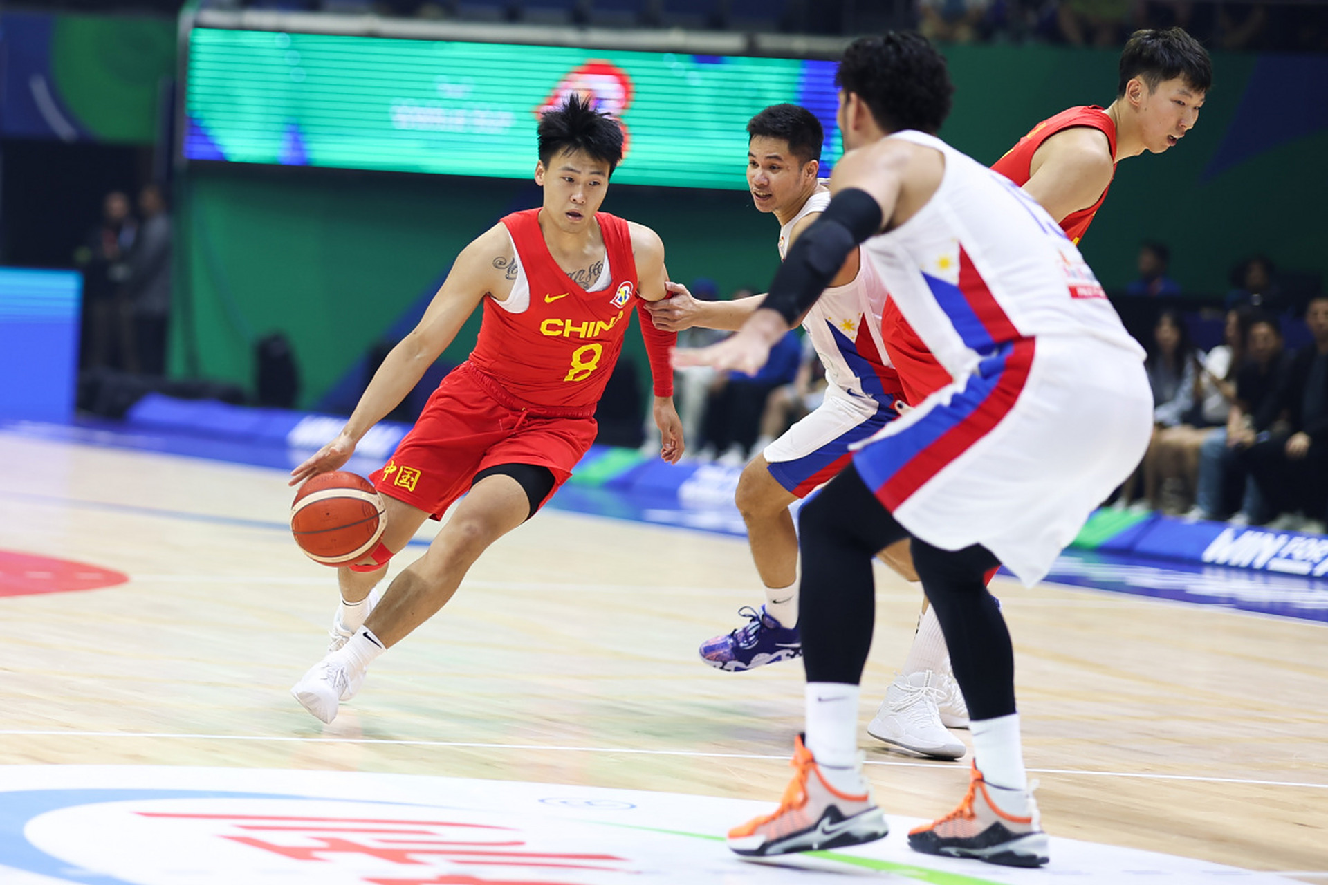 菲律宾男篮完胜中国男篮，巴图姆制霸全场的简单介绍