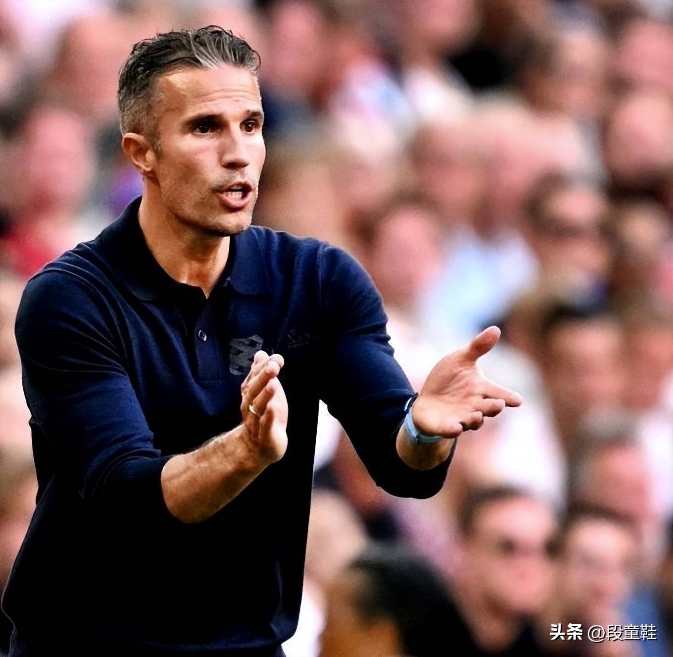 包含马德里竞技险胜AC米兰,范佩西惊艳世界的词条 包含马德里竞技险胜AC米兰,范佩西惊艳世界的词条