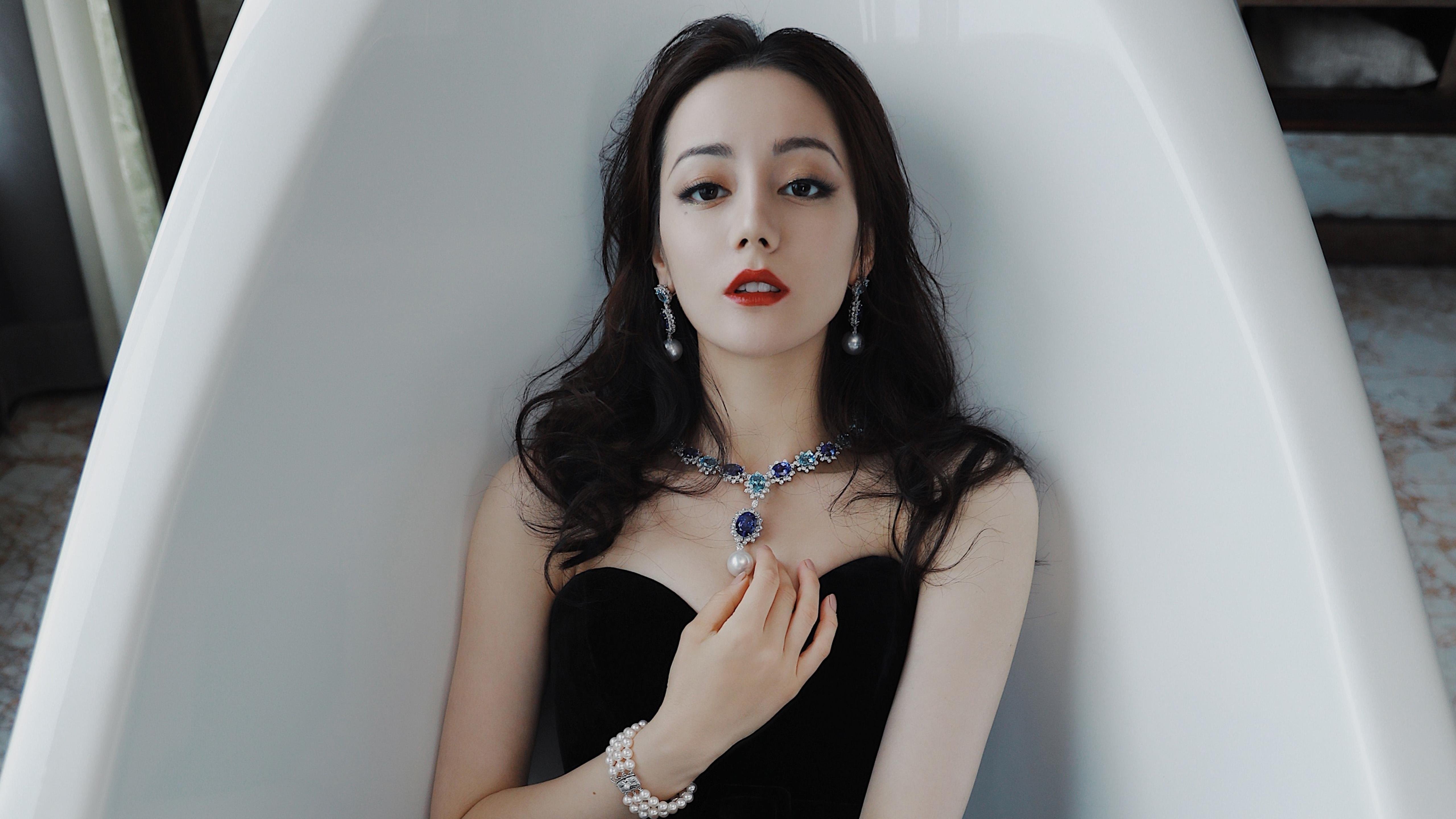 迪马利亚火山苏醒，土耳其钢铁洪流末节碾碎日本樱花梦