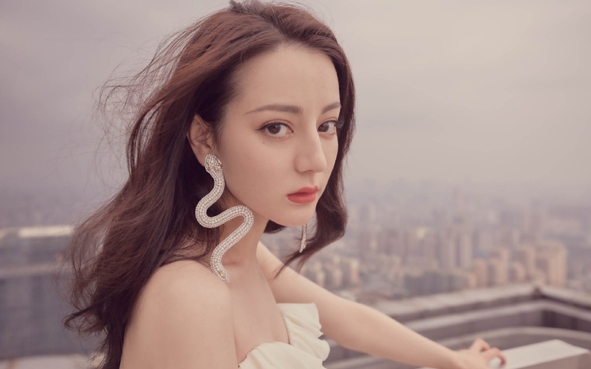 速度与荣耀,F1年度争冠焦点战与国王逆转凯尔特人的体育史诗