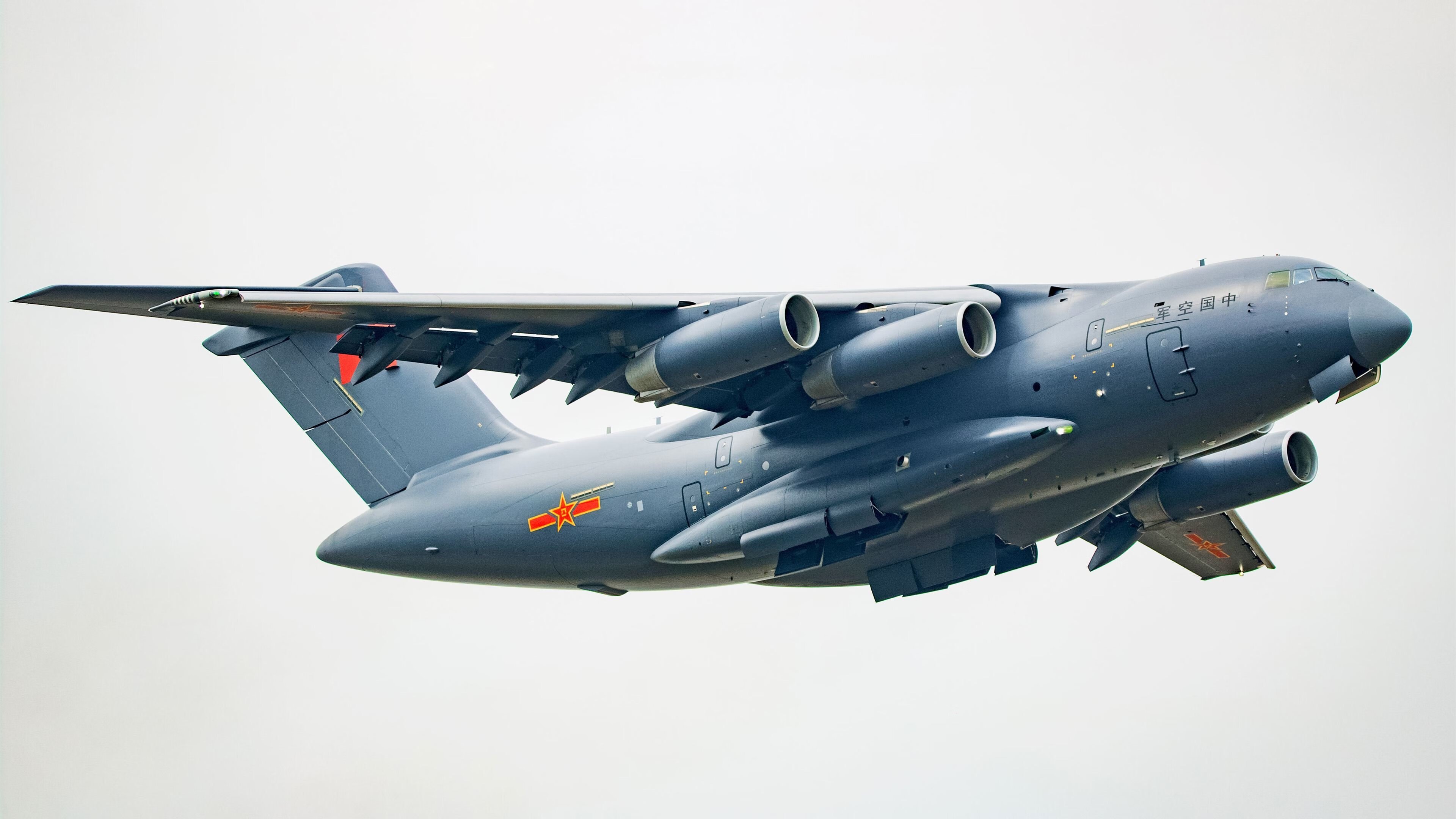 福登，就是曼城的引擎，毕尔巴鄂的坚固防线在他面前如同虚设