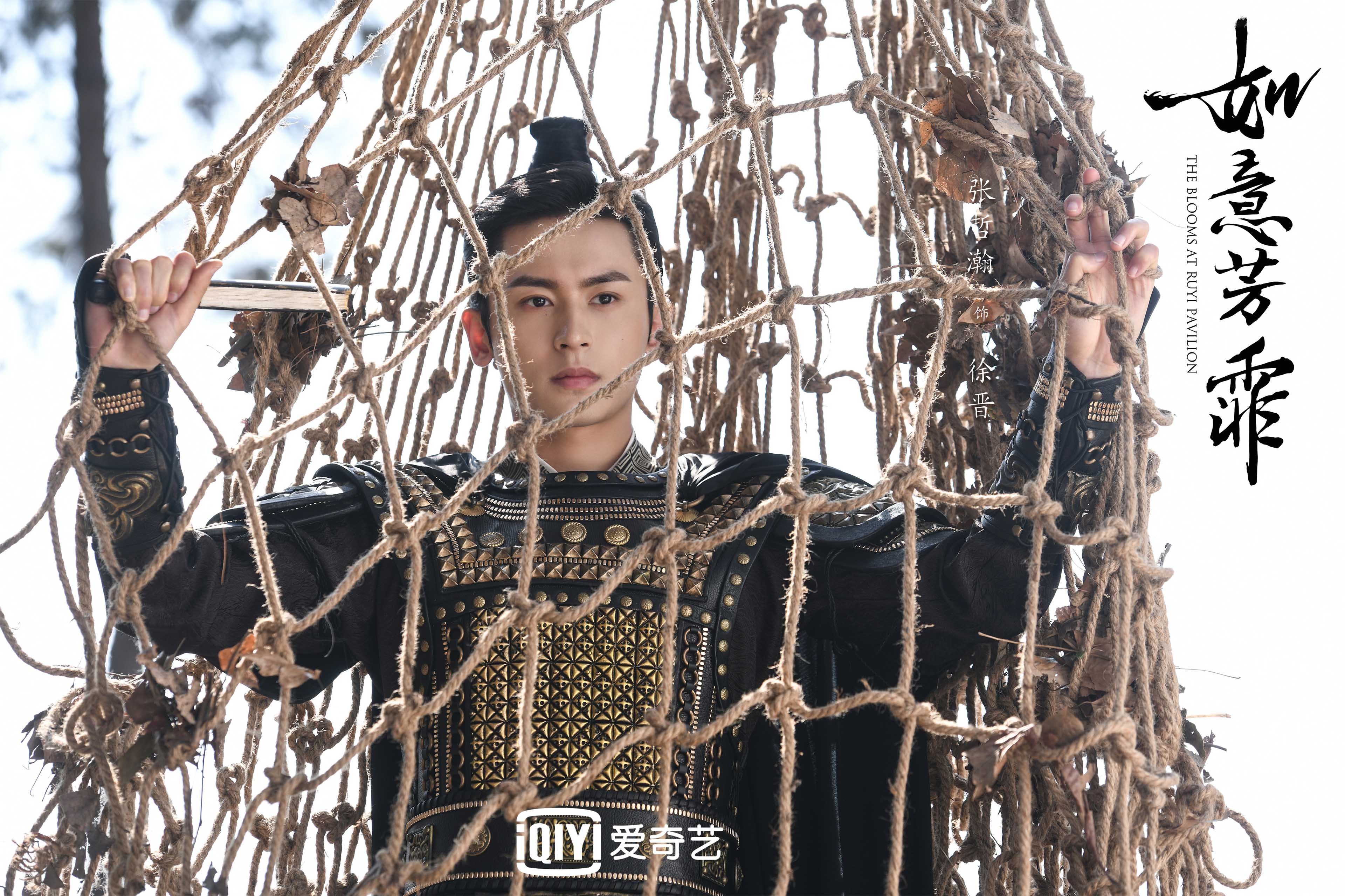 绿茵场上的牙买加闪电，勒沃库森如何被速度击垮，克瓦拉茨赫利亚一战封神