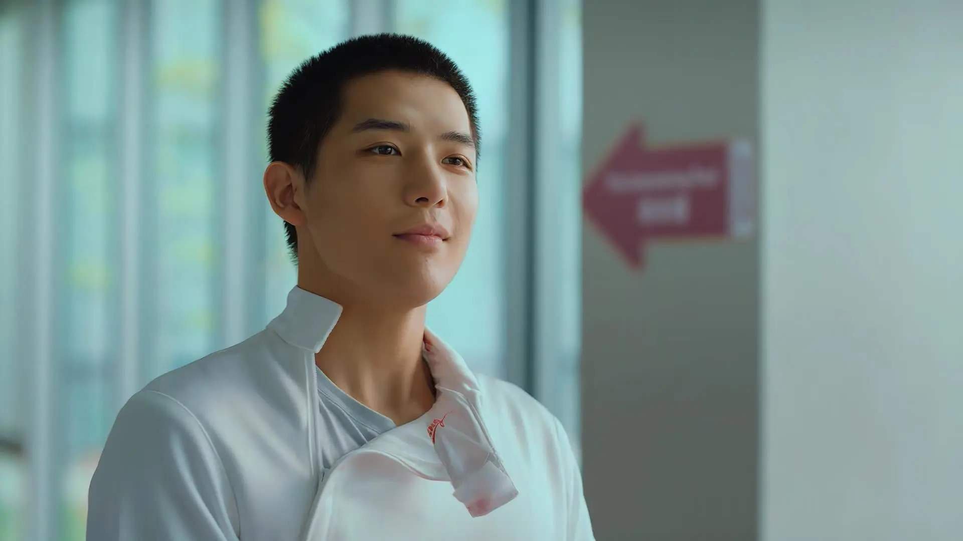 马丁内利一人独舞,美国大炮轰塌乌克兰钢铁防线